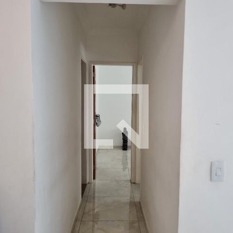 Apartamento à venda com 70m², 3 quartos e 1 vaga Apartamento à venda com 70m², 3 quartos e 1 vagaCorredor