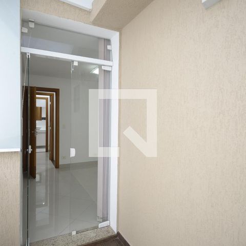 Casa à venda com 158m², 3 quartos e 3 vagasSuíte 2