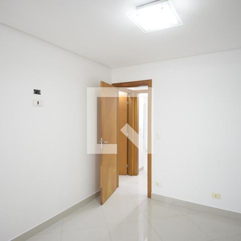 Casa à venda com 158m², 3 quartos e 3 vagasSuíte 2