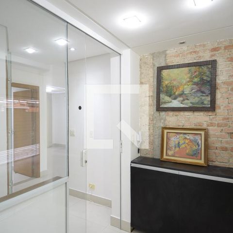 Casa à venda com 158m², 3 quartos e 3 vagasSala