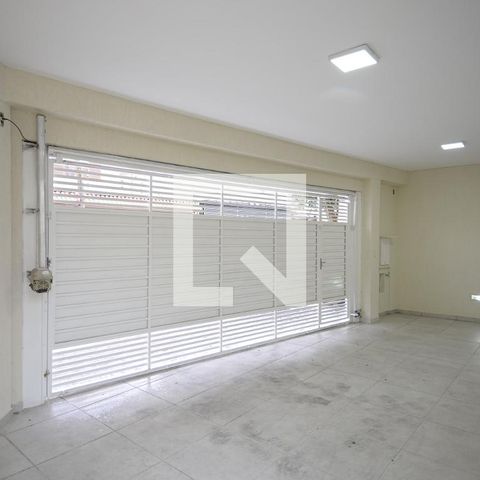 Casa à venda com 158m², 3 quartos e 3 vagasGaragem