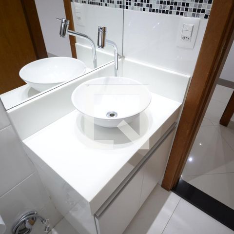 Casa à venda com 158m², 3 quartos e 3 vagasSuíte 1