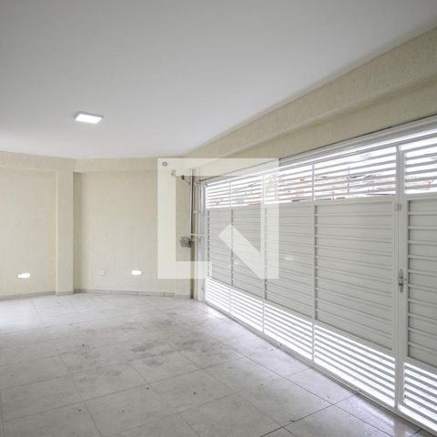Casa à venda com 158m², 3 quartos e 3 vagasGaragem
