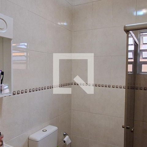 Casa à venda com 192m², 2 quartos e 2 vagasBanheiro
