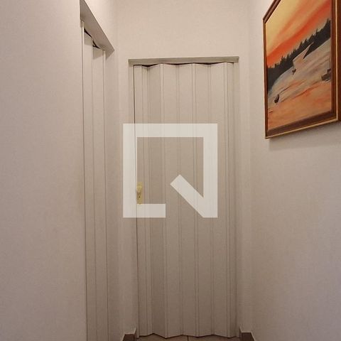 Casa à venda com 192m², 2 quartos e 2 vagasCorredor
