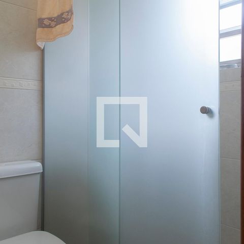 Casa à venda com 265m², 3 quartos e 3 vagasBanheiro Quarto 2