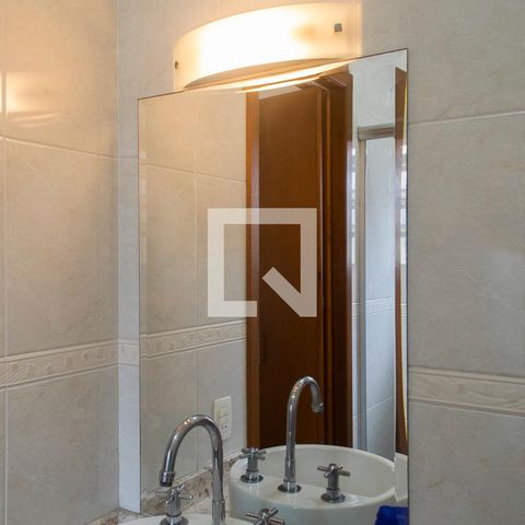 Casa à venda com 265m², 3 quartos e 3 vagasBanheiro Quarto 2