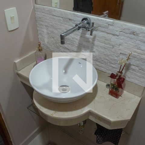 Casa à venda com 265m², 3 quartos e 3 vagasLavabo