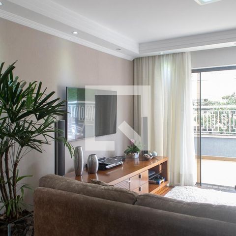 Casa à venda com 265m², 3 quartos e 3 vagasSala