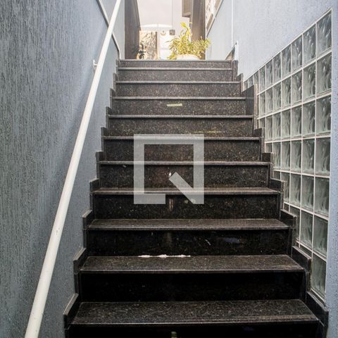 Casa à venda com 265m², 3 quartos e 3 vagasEntrada