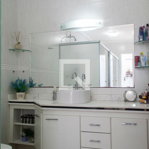 Casa à venda com 265m², 3 quartos e 3 vagasBanheiro Quarto 3
