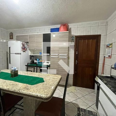 Casa à venda com 88m², 3 quartos e 2 vagas Casa à venda com 88m², 3 quartos e 2 vagasCozinha