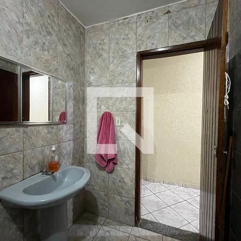 Casa à venda com 88m², 3 quartos e 2 vagas Casa à venda com 88m², 3 quartos e 2 vagasLavabo