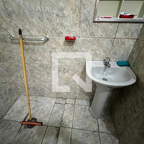Casa à venda com 88m², 3 quartos e 2 vagas Casa à venda com 88m², 3 quartos e 2 vagasBanheiro da Suíte 2