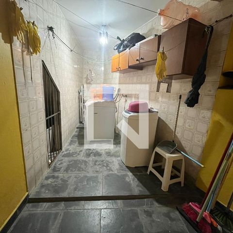 Casa à venda com 88m², 3 quartos e 2 vagas Casa à venda com 88m², 3 quartos e 2 vagasÁrea de Serviço