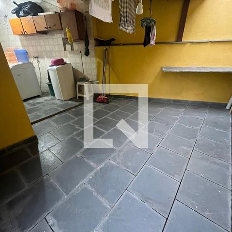 Casa à venda com 88m², 3 quartos e 2 vagas Casa à venda com 88m², 3 quartos e 2 vagasÁrea de Serviço
