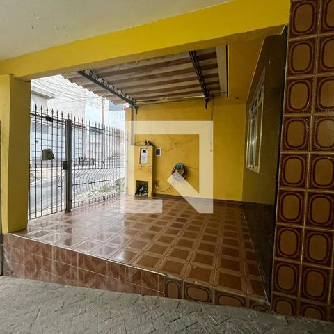 Casa à venda com 88m², 3 quartos e 2 vagas Casa à venda com 88m², 3 quartos e 2 vagasGaragem