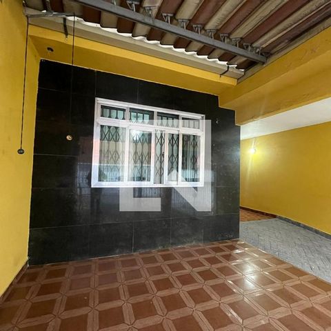 Casa à venda com 88m², 3 quartos e 2 vagas Casa à venda com 88m², 3 quartos e 2 vagasGaragem