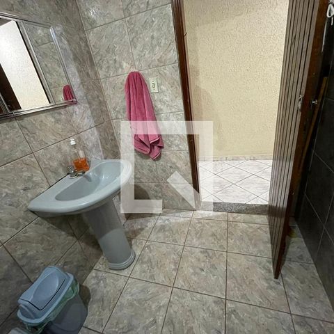 Casa à venda com 88m², 3 quartos e 2 vagas Casa à venda com 88m², 3 quartos e 2 vagasLavabo