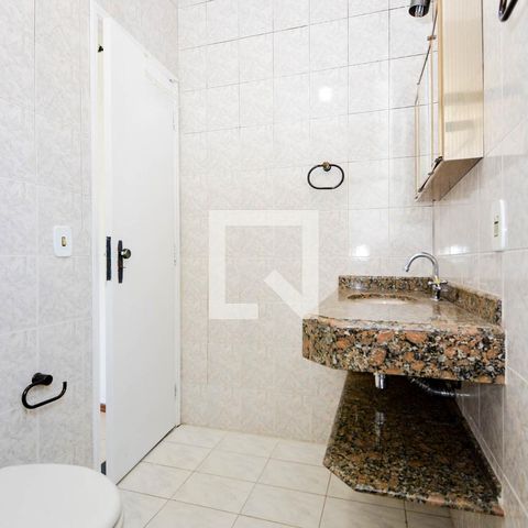 Apartamento à venda com 83m², 3 quartos e 1 vaga Apartamento à venda com 83m², 3 quartos e 1 vagaBanheiro da Suíte