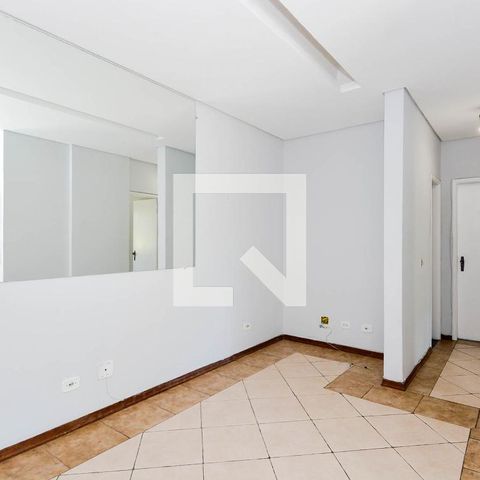 Apartamento à venda com 83m², 3 quartos e 1 vaga Apartamento à venda com 83m², 3 quartos e 1 vagaSala