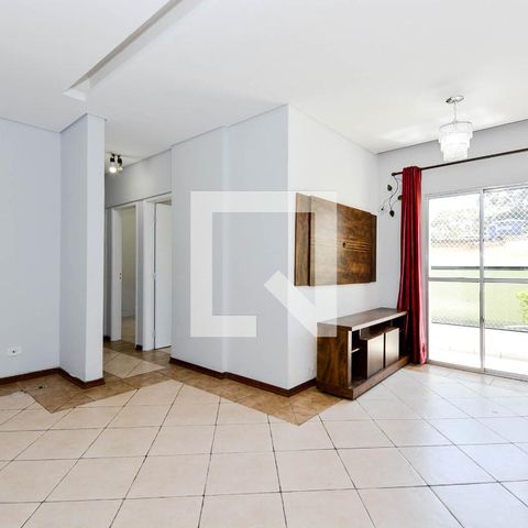 Apartamento à venda com 83m², 3 quartos e 1 vaga Apartamento à venda com 83m², 3 quartos e 1 vagaSala