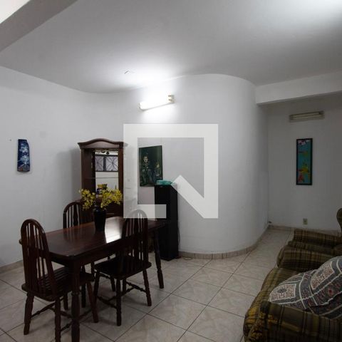 Casa para alugar com 400m², 4 quartos e 4 vagasSala 2