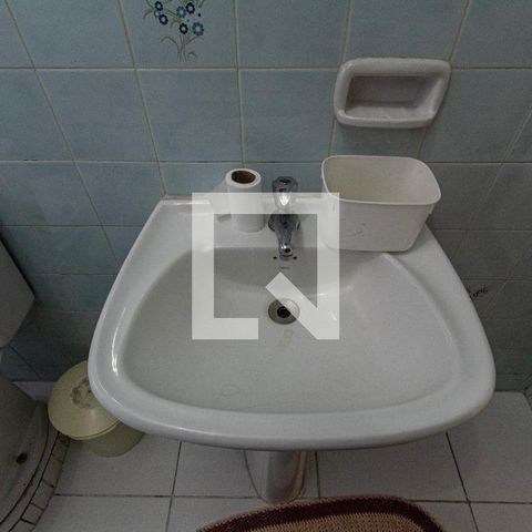 Casa para alugar com 400m², 4 quartos e 4 vagasBanheiro