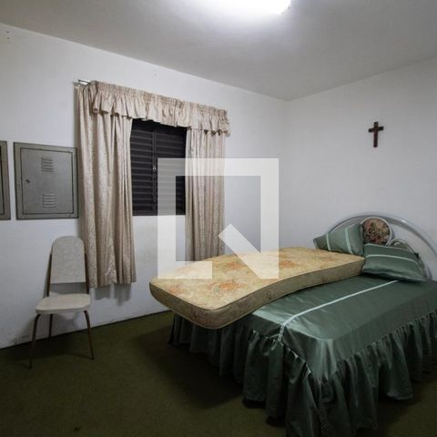 Casa para alugar com 400m², 4 quartos e 4 vagasQuarto 4