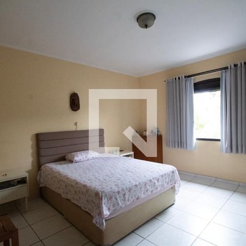 Casa para alugar com 400m², 4 quartos e 4 vagasQuarto 2
