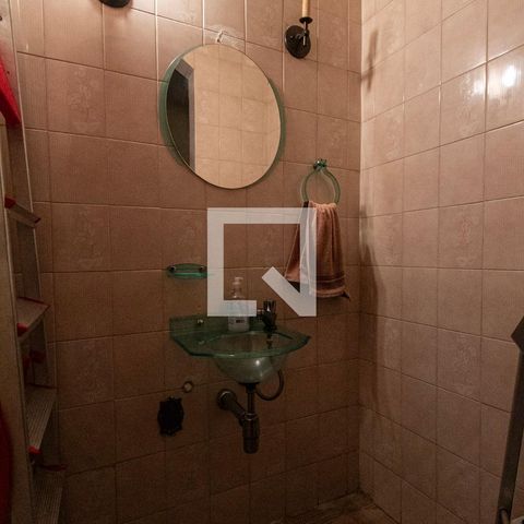 Casa para alugar com 400m², 4 quartos e 4 vagasBanheiro