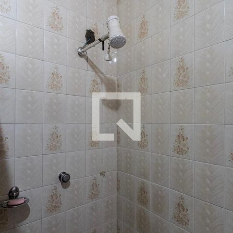 Casa para alugar com 400m², 4 quartos e 4 vagasBanheiro