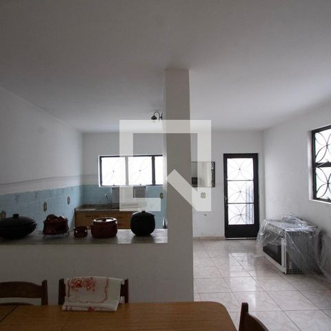 Casa para alugar com 400m², 4 quartos e 4 vagasCozinha 2
