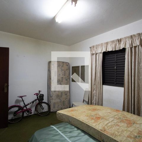 Casa para alugar com 400m², 4 quartos e 4 vagasQuarto 4