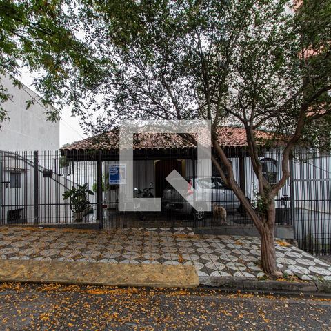 Casa para alugar com 400m², 4 quartos e 4 vagasFachada