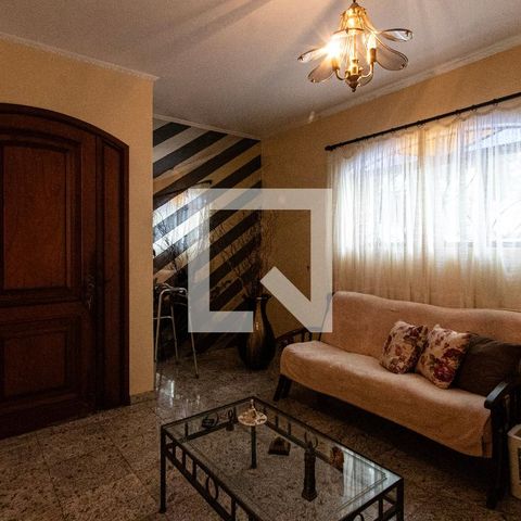 Casa para alugar com 400m², 4 quartos e 4 vagasSala