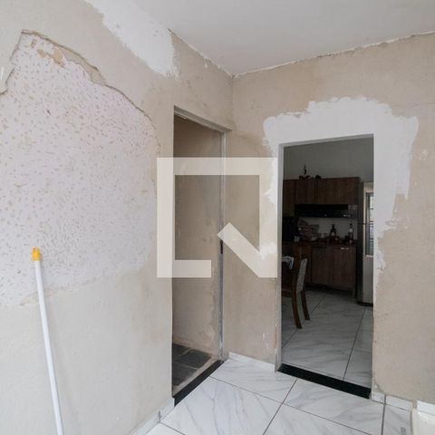 Casa à venda com 212m², 3 quartos e 2 vagas Casa à venda com 212m², 3 quartos e 2 vagasÁrea de Serviço