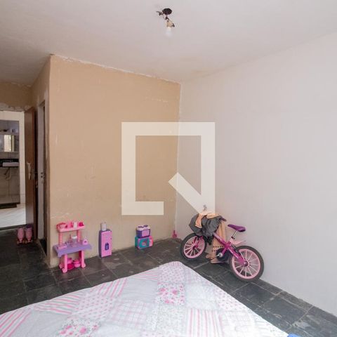 Casa à venda com 212m², 3 quartos e 2 vagas Casa à venda com 212m², 3 quartos e 2 vagasQuarto 1