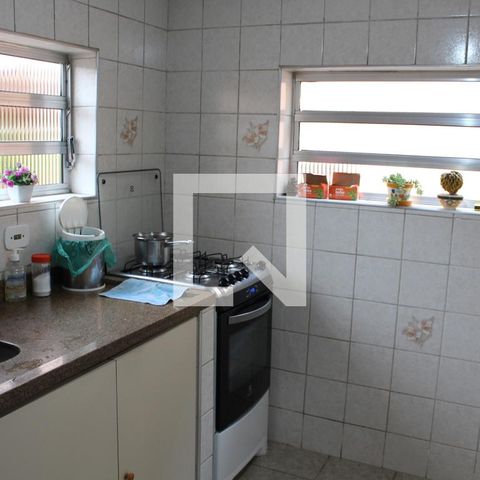 Casa à venda com 250m², 2 quartos e 2 vagasCozinha