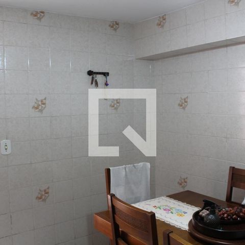 Casa à venda com 250m², 2 quartos e 2 vagasCopa