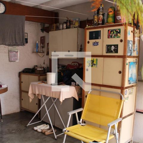 Casa à venda com 250m², 2 quartos e 2 vagasÁrea de Serviço