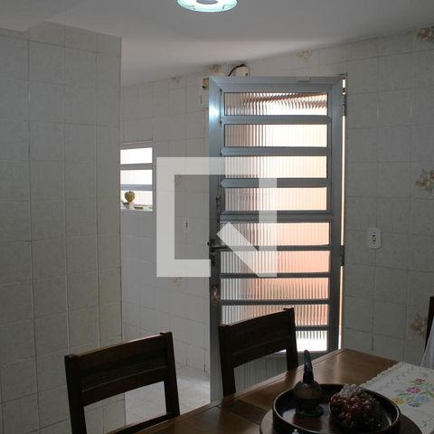 Casa à venda com 250m², 2 quartos e 2 vagasCopa