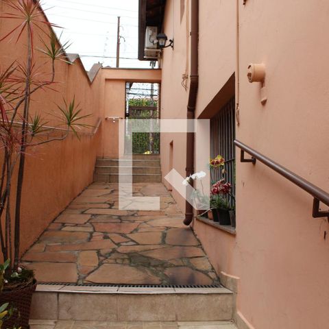 Casa à venda com 250m², 2 quartos e 2 vagasQuintal