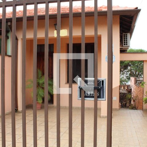 Casa à venda com 250m², 2 quartos e 2 vagasGaragem
