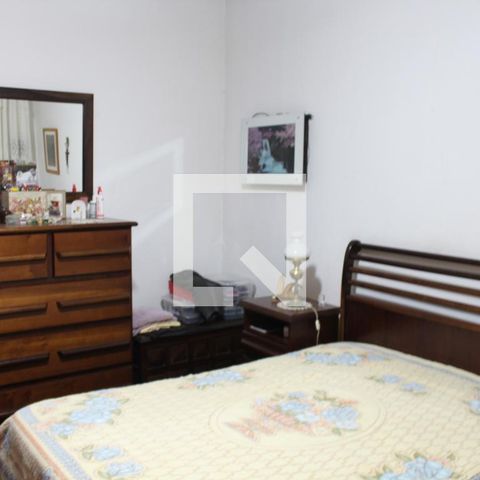 Casa à venda com 250m², 2 quartos e 2 vagasQuarto 2