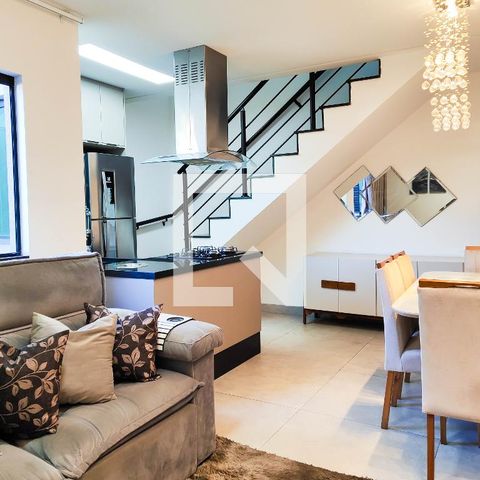 Apartamento à venda com 100m², 2 quartos e 1 vaga Apartamento à venda com 100m², 2 quartos e 1 vagaSala