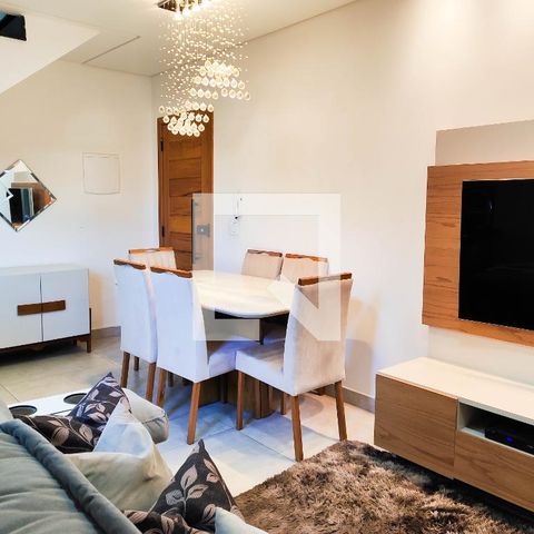 Apartamento à venda com 100m², 2 quartos e 1 vaga Apartamento à venda com 100m², 2 quartos e 1 vagaSala