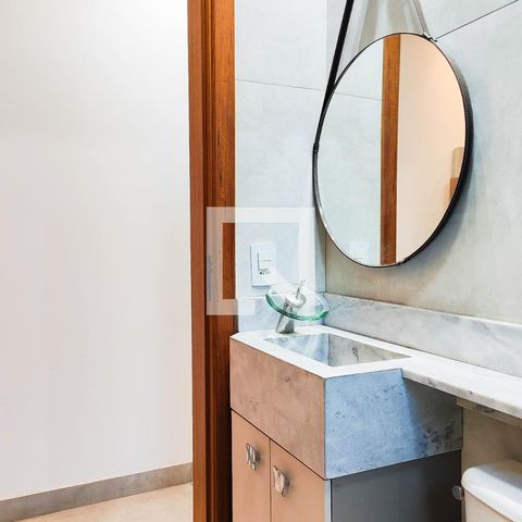 Apartamento à venda com 100m², 2 quartos e 1 vaga Apartamento à venda com 100m², 2 quartos e 1 vagaBanheiro Social