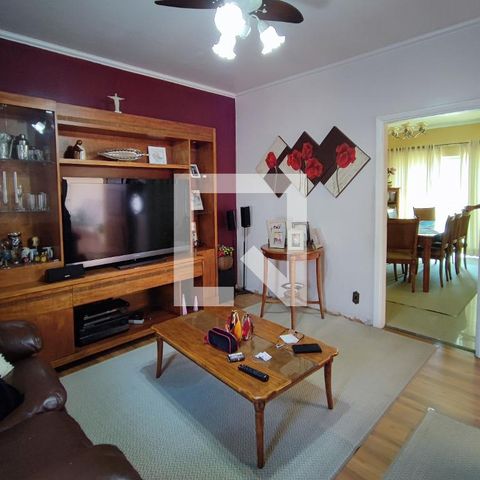 Casa à venda com 169m², 4 quartos e 2 vagasSala de Estar