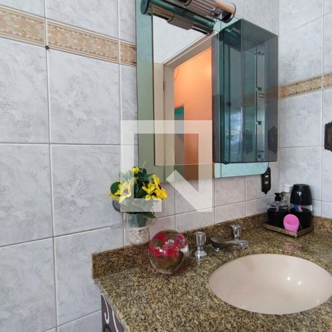 Casa à venda com 169m², 4 quartos e 2 vagasBanheiro Social
